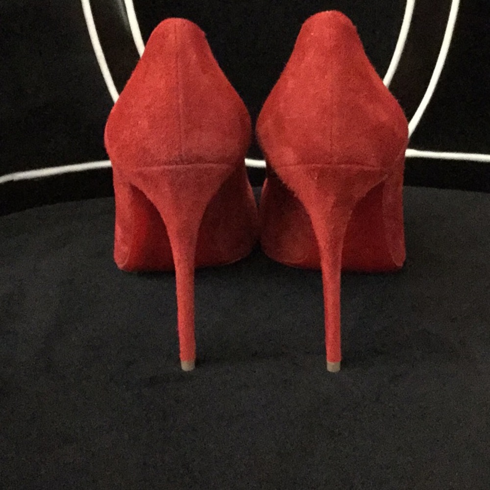 Pigalle Follies Suede Pumps - Picture 3 of 6